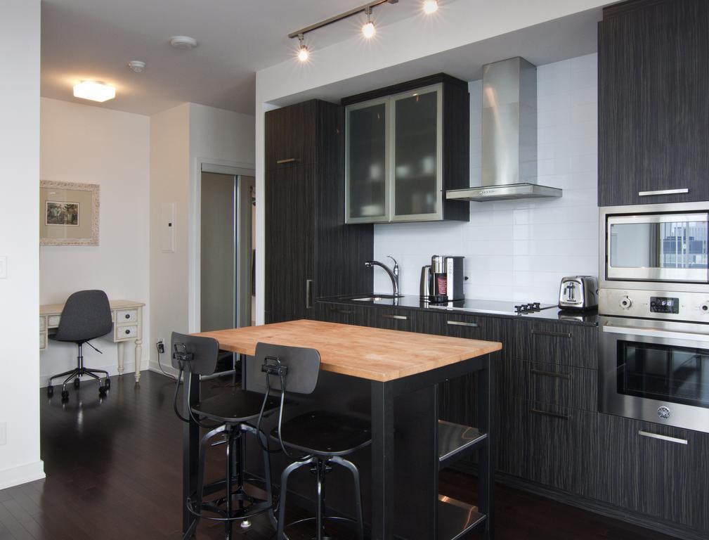 Corporate Suite Toronto Eksteriør bilde